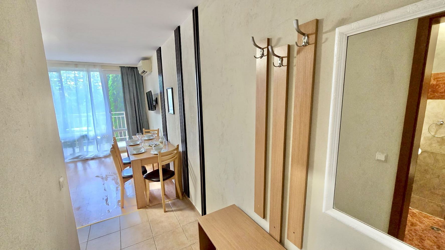 Geräumige 3-Zimmer-Wohnung in Sonnenstrand – voll möbliert und bezugsfertig