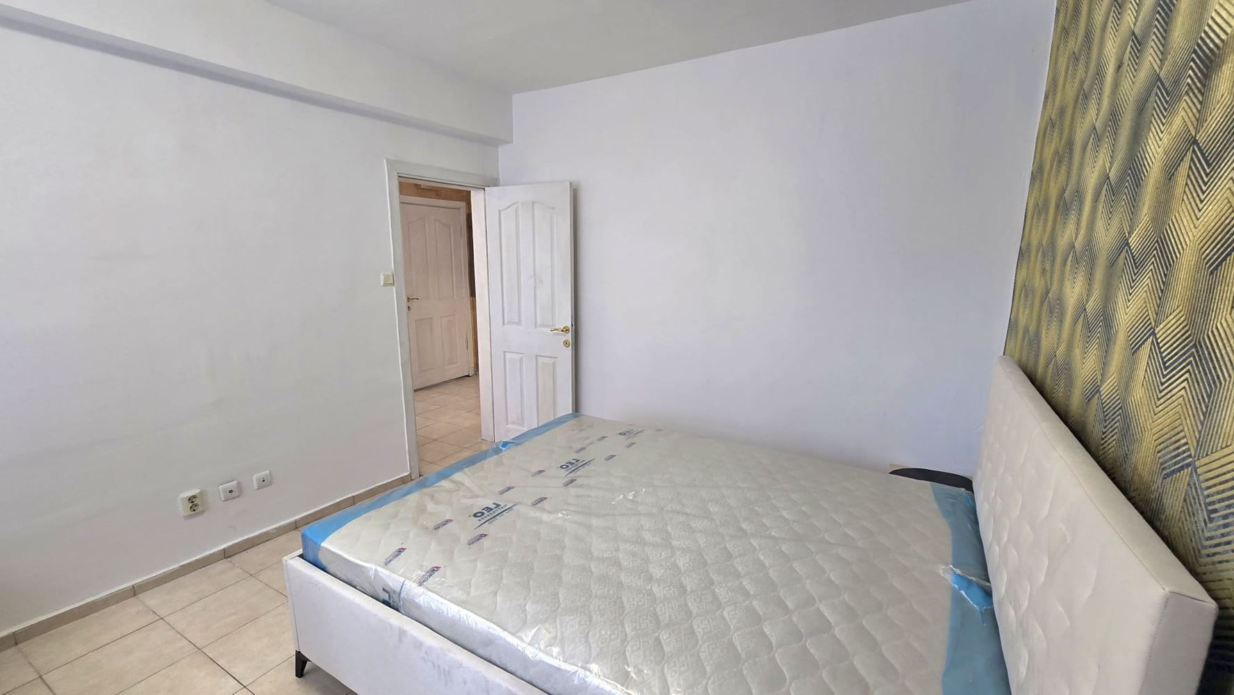 Drei-Zimmer-Wohnung mit Südausrichtung und Blick auf den Pool in Sonnenstrand
