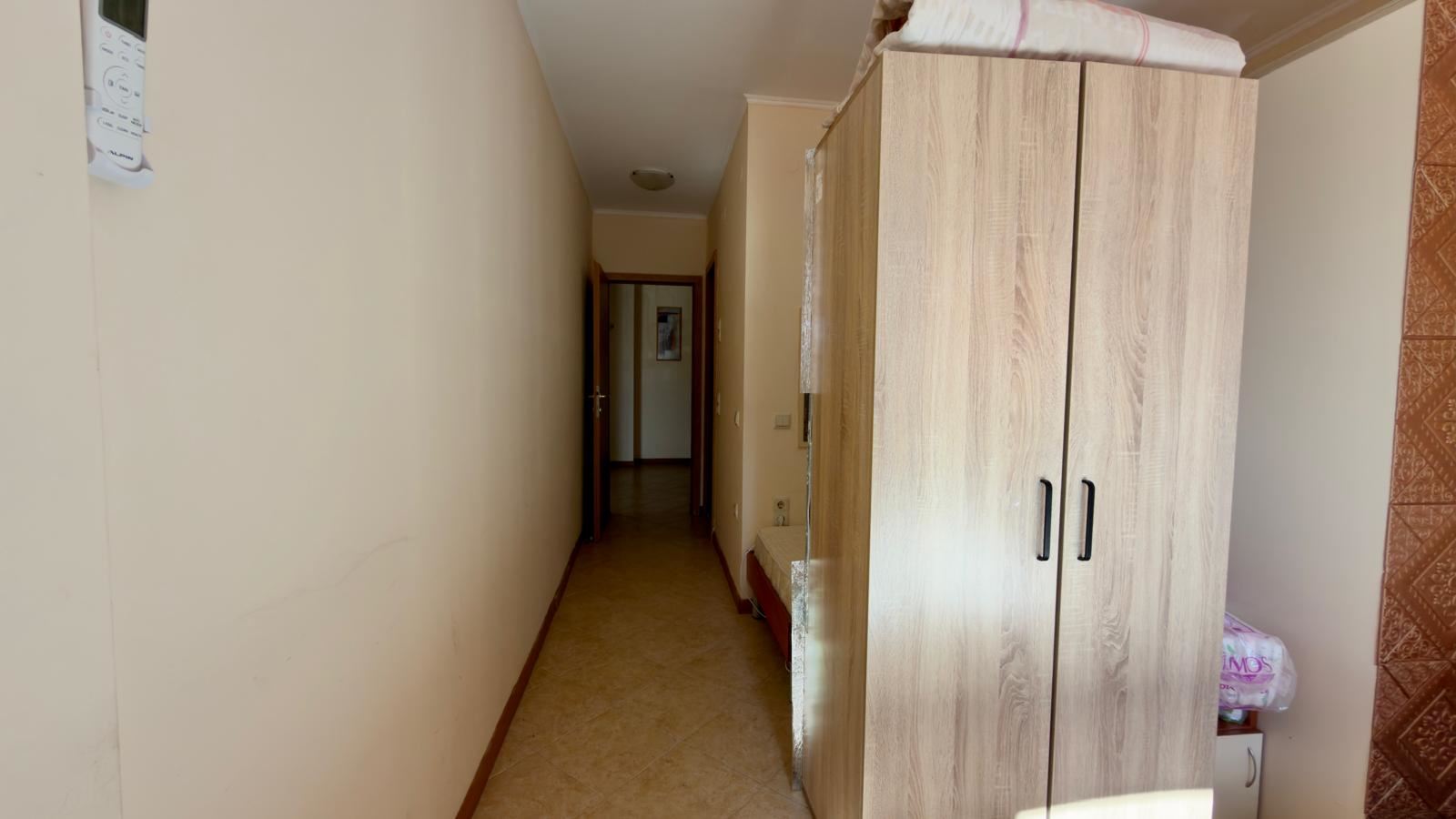 Geräumige Drei-Zimmer-Wohnung in einer luxuriösen Anlage in Sonnenstrand