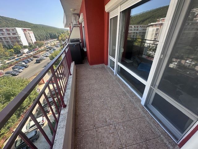Penthouse mit Panoramameerblick und privatem Strandzugang in Sveti Vlas