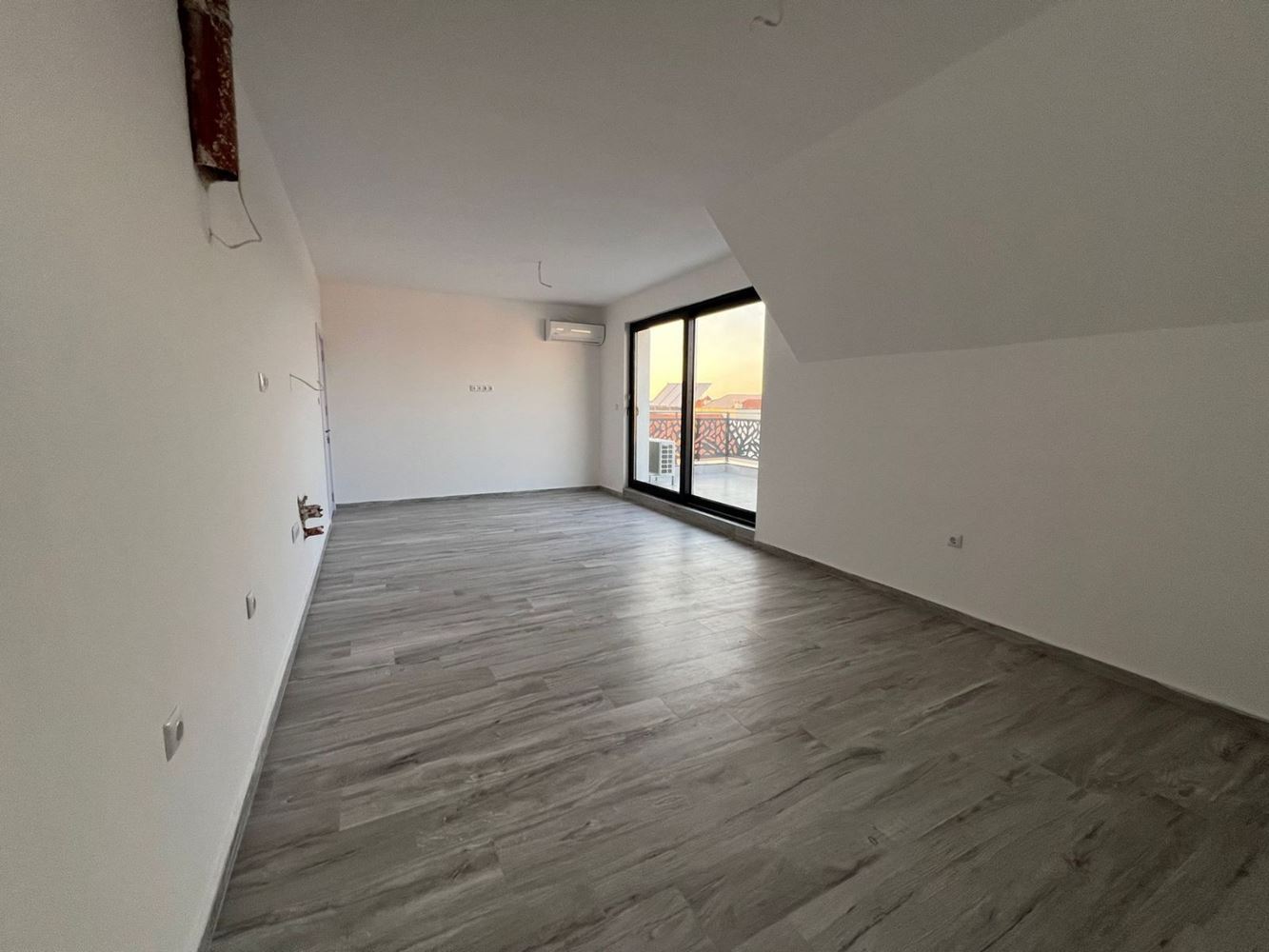 3-Zimmer-Wohnung mit Panoramameerblick – nur wenige Meter vom Strand in Sozopol entfernt