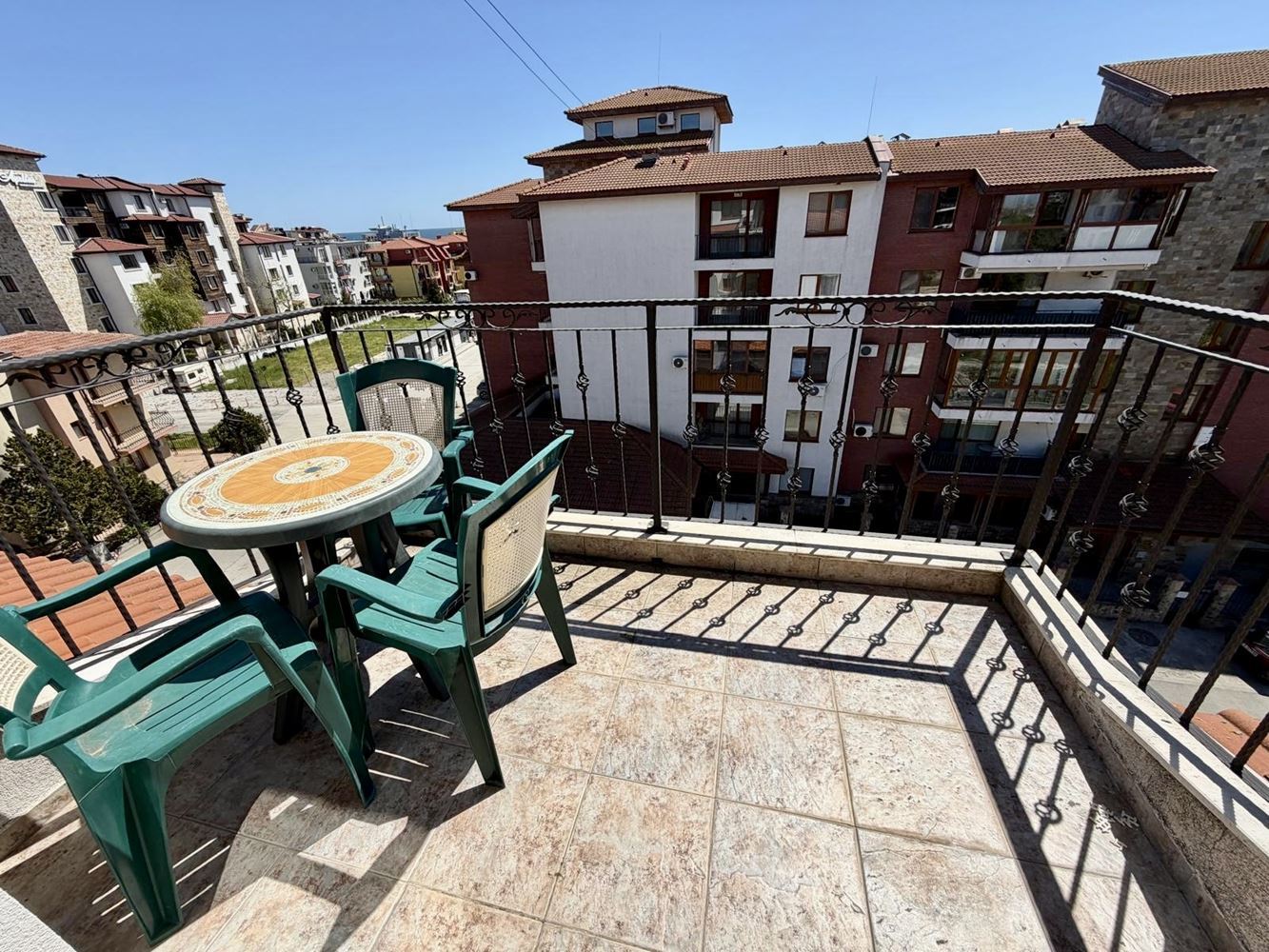 Panorama-Studio mit beeindruckendem Meerblick in Nessebar – sofort bezugsfertig