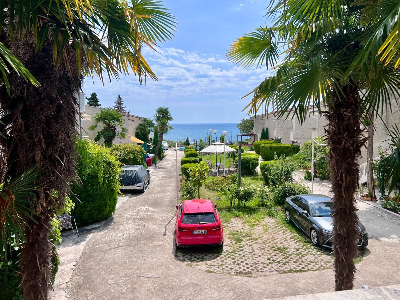 Direkt am Meer in Ravda – Maisonette mit zwei Schlafzimmern, Meerblick und eigenem Stellplatz