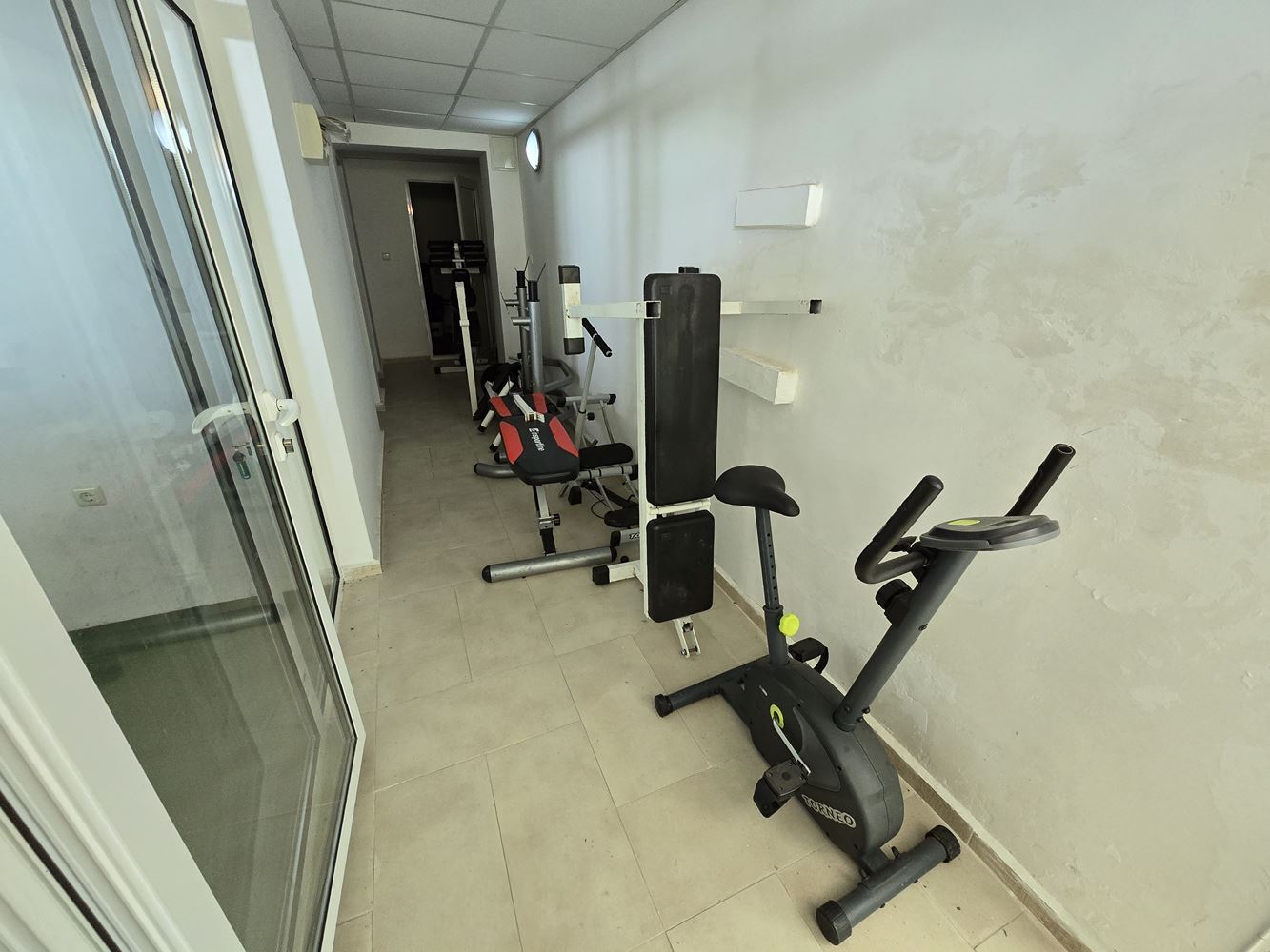 Geräumige Immobilie mit Potenzial für eine Mehrzimmerwohnung – ohne Wartungsgebühr, nahe Sonnenstrand