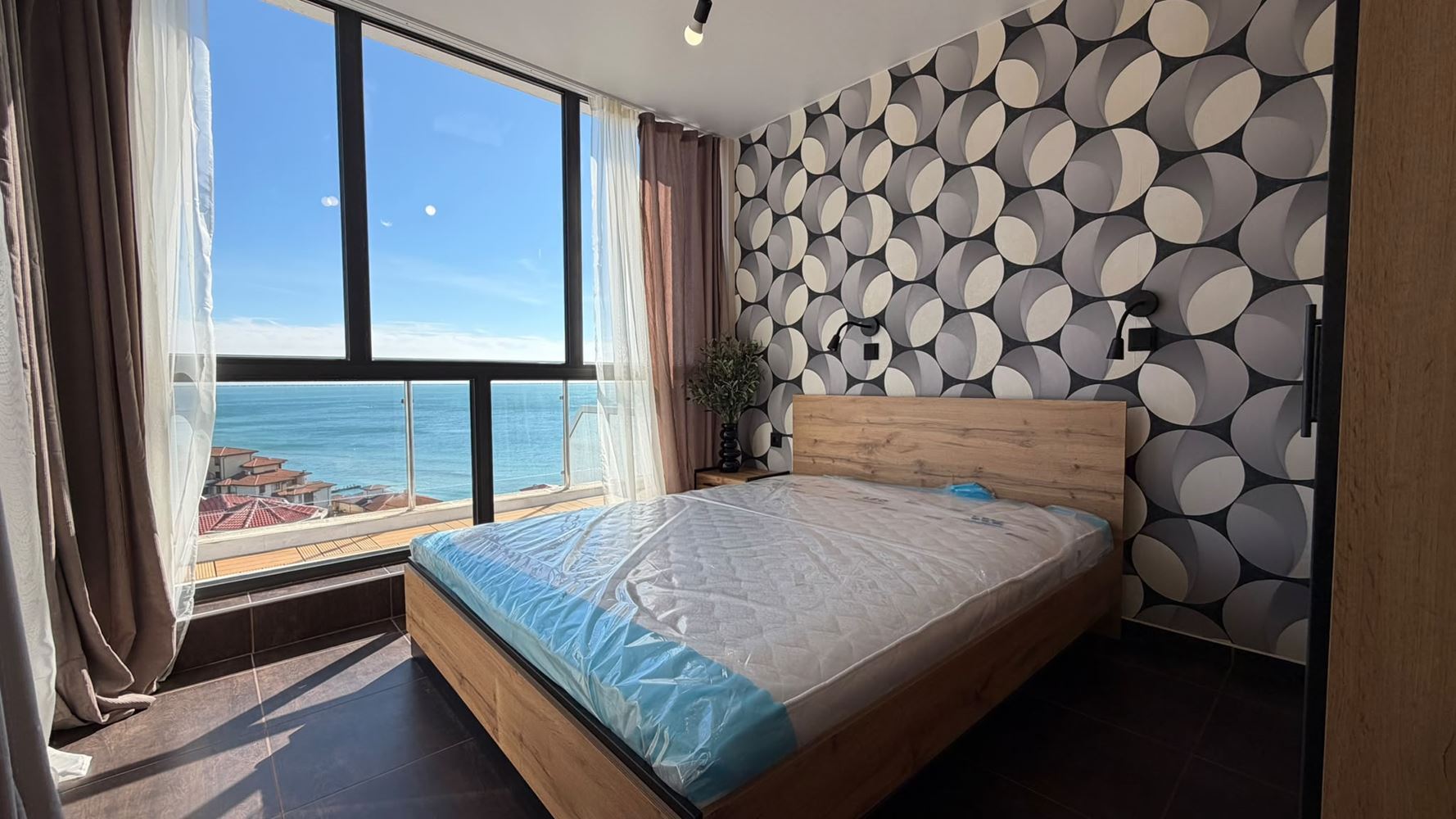 Studio mit Panoramablick auf das Meer, nur 50 Meter vom Strand entfernt in Sweti Wlas