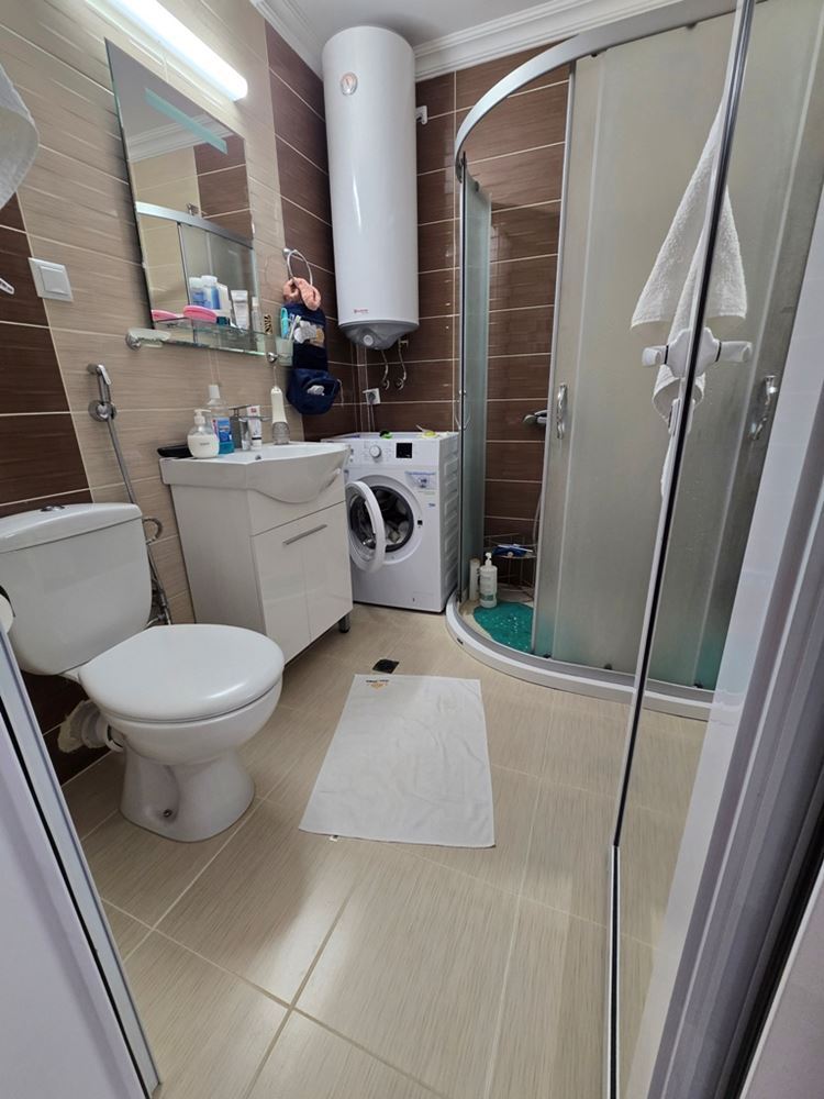 Sonnenstrand - Vollständig möblierte Wohnung mit zwei Balkonen und beeindruckender SPA-Infrastruktur