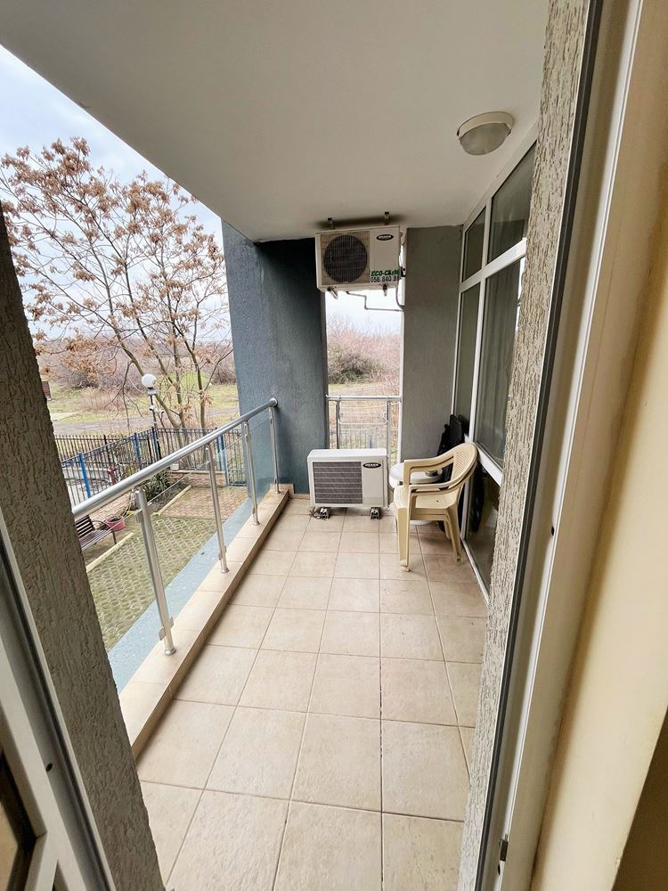 Sonnige und geräumige 2-Zimmer-Wohnung in Sonnenstrand – voll möbliert mit hervorragender Infrastruktur im Komplex