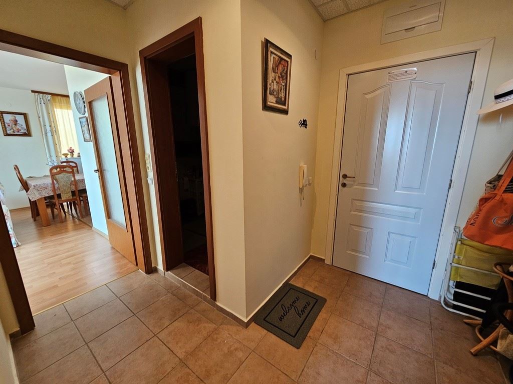 Sveti Vlas, erste Reihe am Meer – 2-Zimmer-Wohnung mit Meerblick