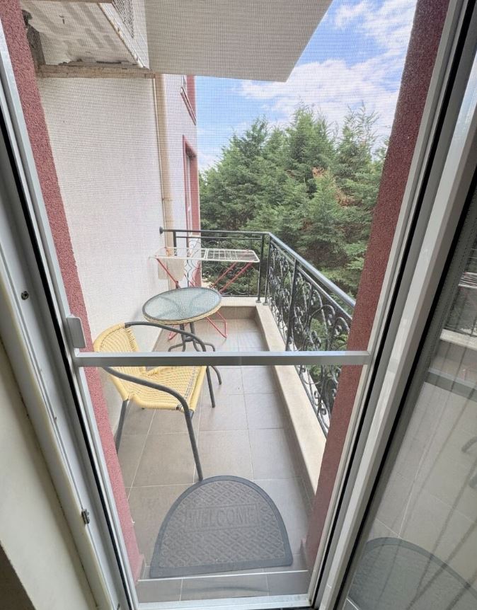 Meerkomfort und Gemütlichkeit in einem stilvollen Apartment mit einem Schlafzimmer in Ravda