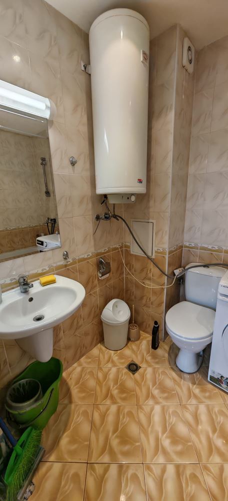 Möblierte Zweizimmerwohnung mit teilweisem Meerblick und ausgezeichneter Infrastruktur