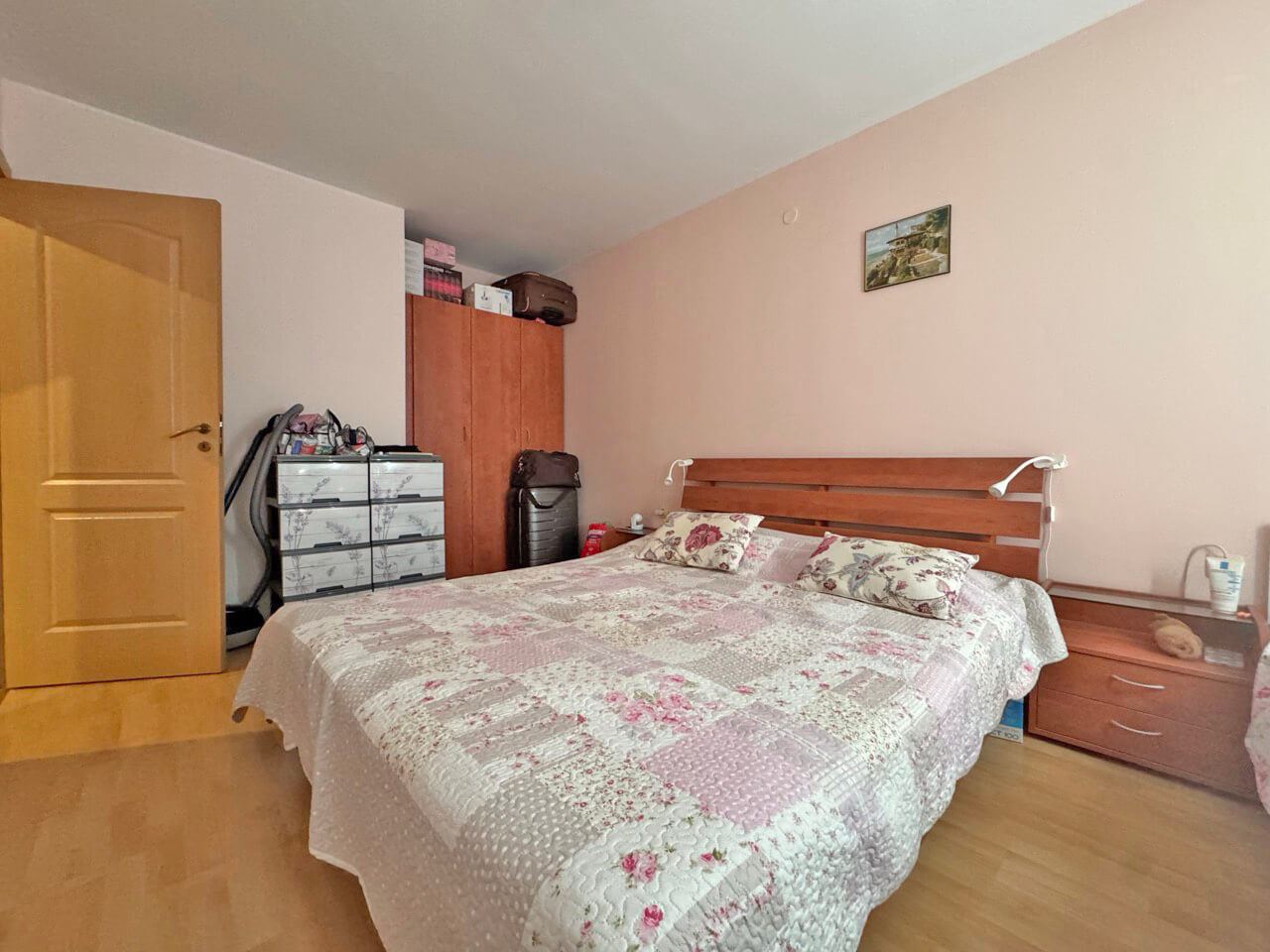 Drei-Zimmer-Wohnung in Sonnenstrand – hervorragende Lage am Meer, Komfort und vollständige Bezugsfertigkeit