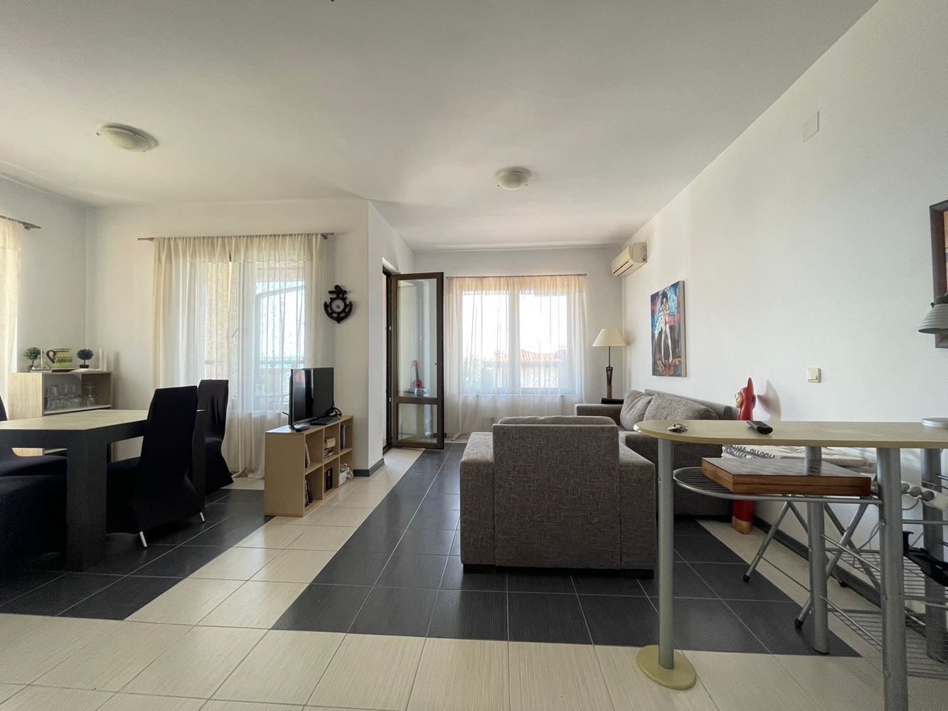 Traumimmobilie am Meer – 3-Zimmer-Wohnung mit hervorragender Lage und zahlreichen Annehmlichkeiten