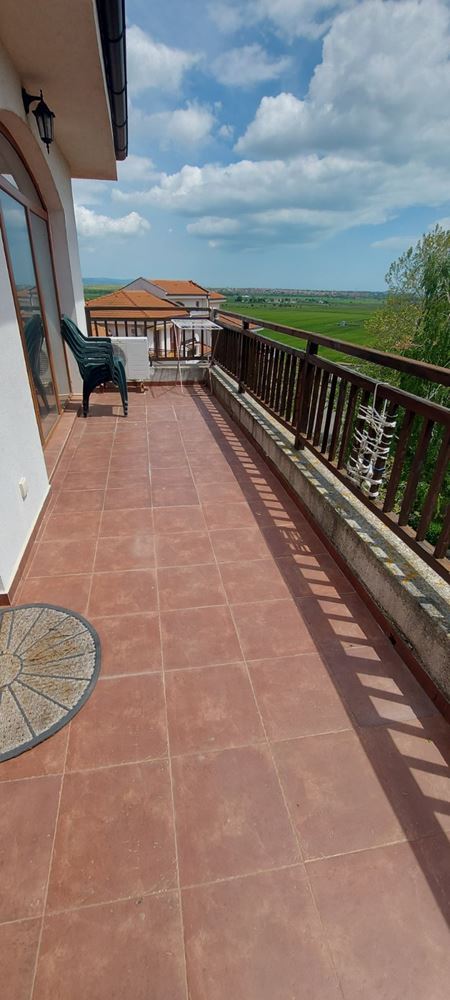 2-Zimmer-Wohnung mit Panoramameerblick in Aheloy – Komfort, Raum und Ruhe