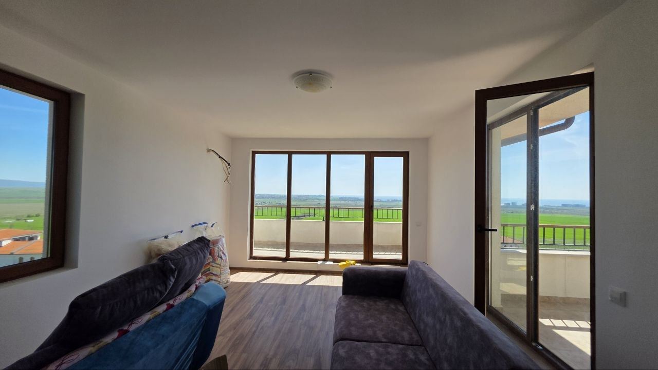 Geräumige Zweizimmerwohnung mit Meerblick in Acheloj – Ruhe, Grün und luxuriöse Annehmlichkeiten