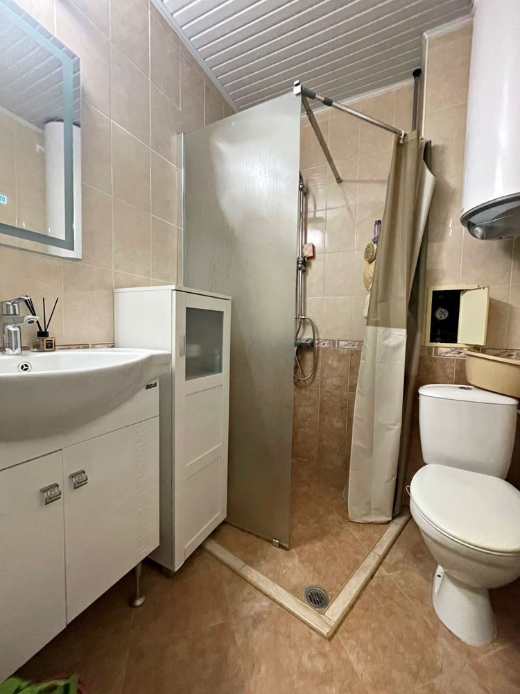 Moderne Zwei-Schlafzimmer-Wohnung in Sonnenstrand – Komfort, Lage und ausgezeichnete Infrastruktur