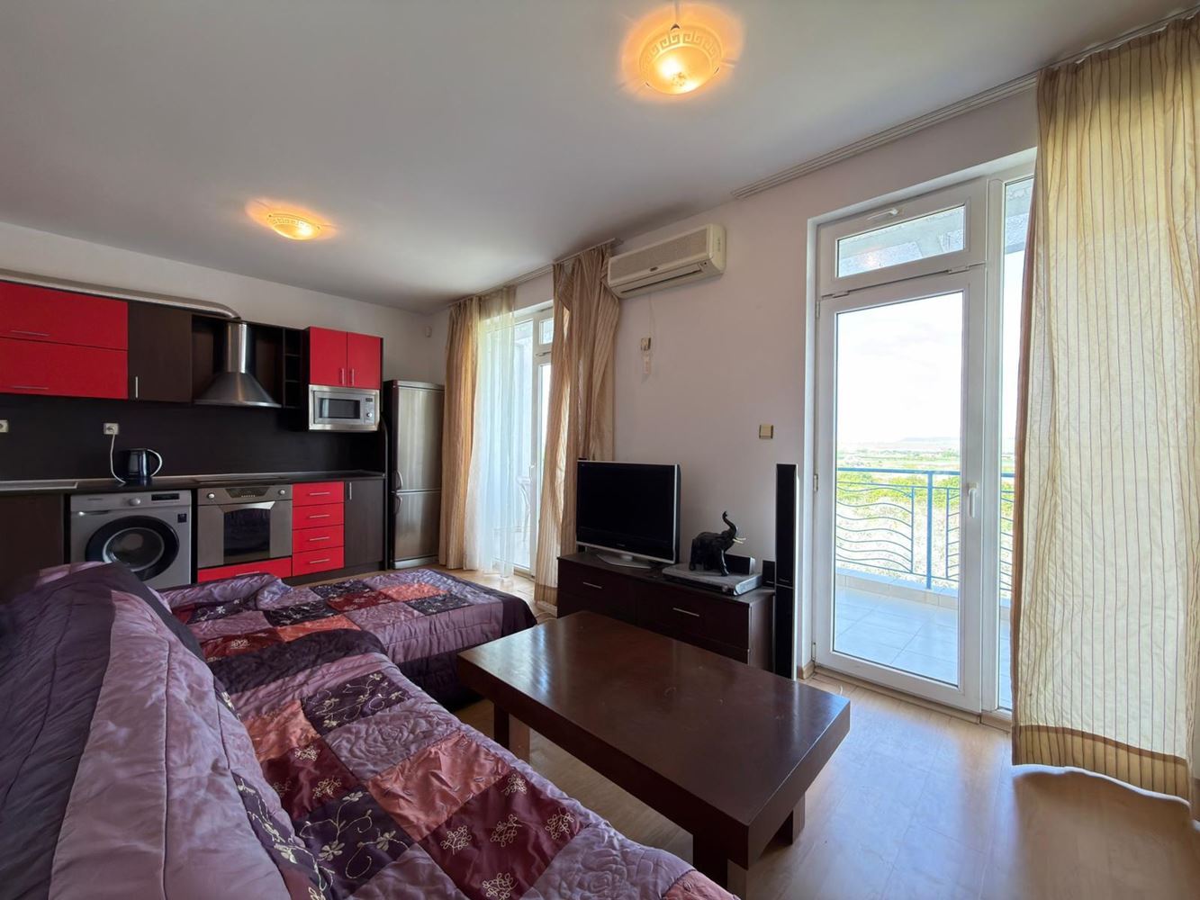 Geräumige Vierzimmer-Maisonettewohnung mit Panoramablick – Komfort und Stil im Herzen der Ruhe