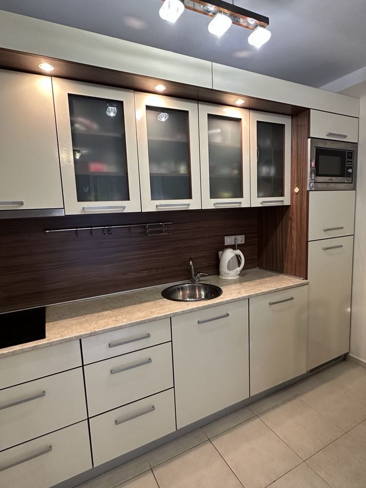 2-Zimmer-Wohnung mit herrlicher Aussicht in Pomorie – ein gemütliches Zuhause am Meer