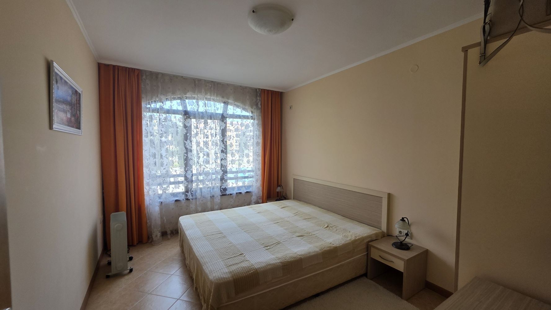 Luxus, Komfort und eine hervorragende Investition – 2-Zimmer-Wohnung mit Poolblick in einer prestigeträchtigen Anlage in Sonnenstrand