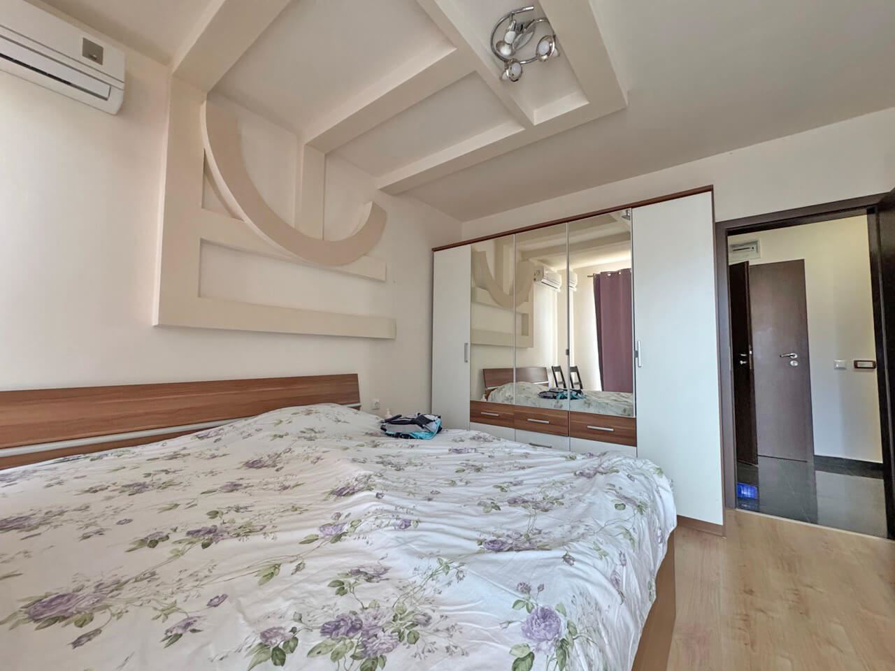Zwei-Zimmer-Wohnung in Sunny Beach – voll möbliert, mit Pool und hervorragendem Investitionspotenzial