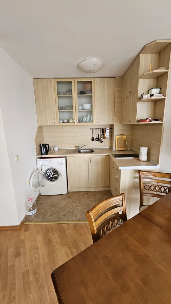 3-Zimmer-Wohnung mit Meerblick nur 50 Meter vom Strand in Byala – ohne Wartungsgebühr