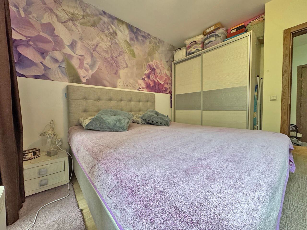 Luxuriöse Zweizimmerwohnung mit Parkblick in einer renommierten Anlage in Sonnenstrand