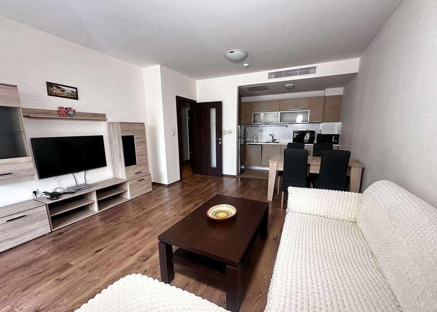 Geräumige Zweizimmerwohnung in einer luxuriösen und beeindruckenden Anlage in Sonnenstrand