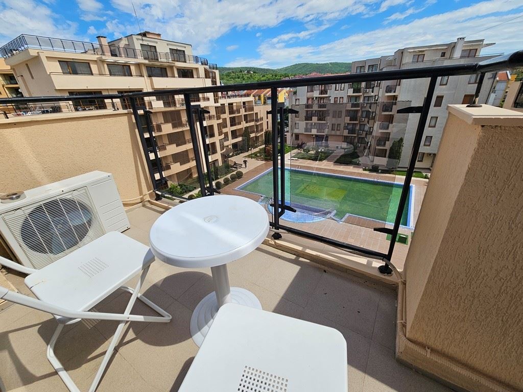 2-Zimmer-Wohnung mit Panoramablick und ausgezeichneter Lage in Sunny Beach