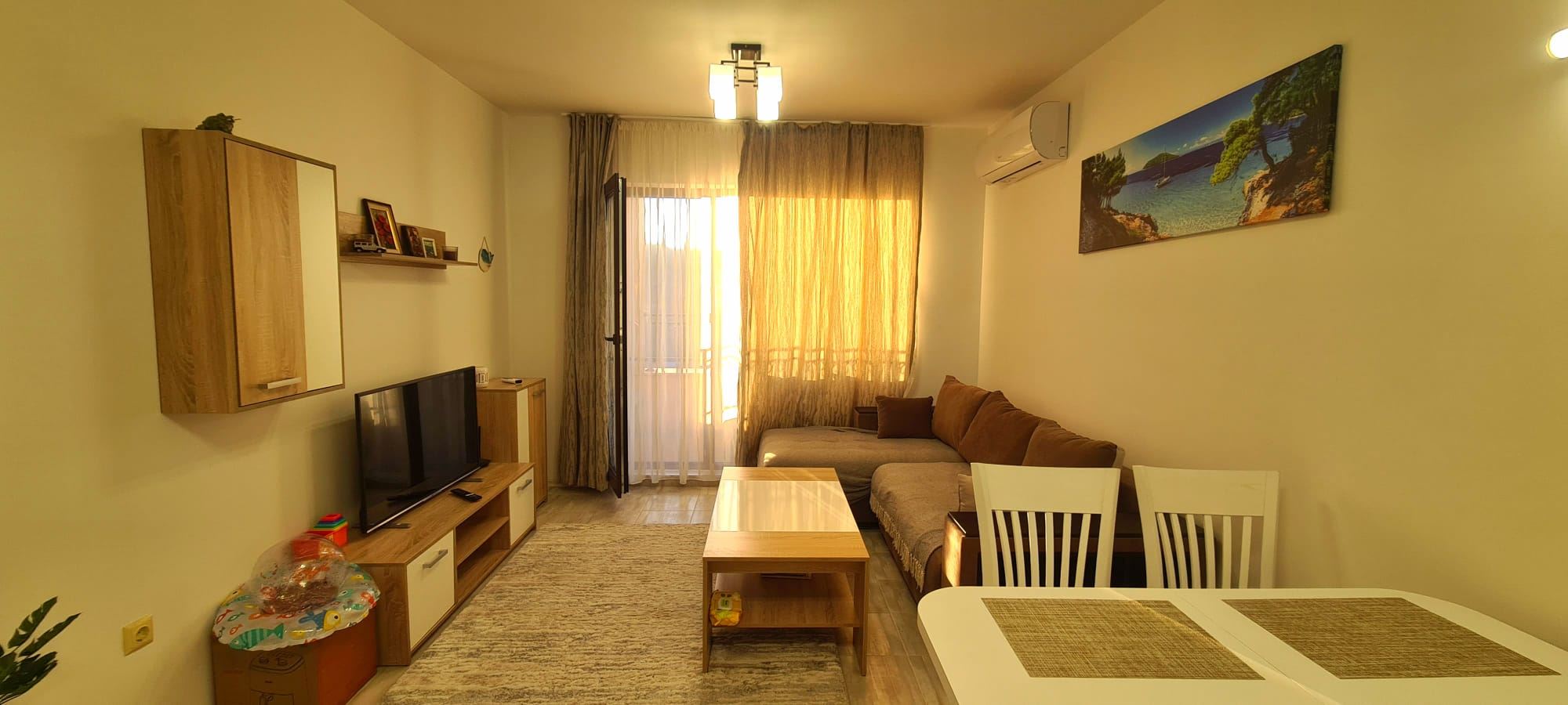 Sozopol: Drei-Zimmer-Wohnung mit zwei Schlafzimmern, 200 Meter vom Kavatsi-Strand entfernt – vollständig möbliert und bezugsfertig
