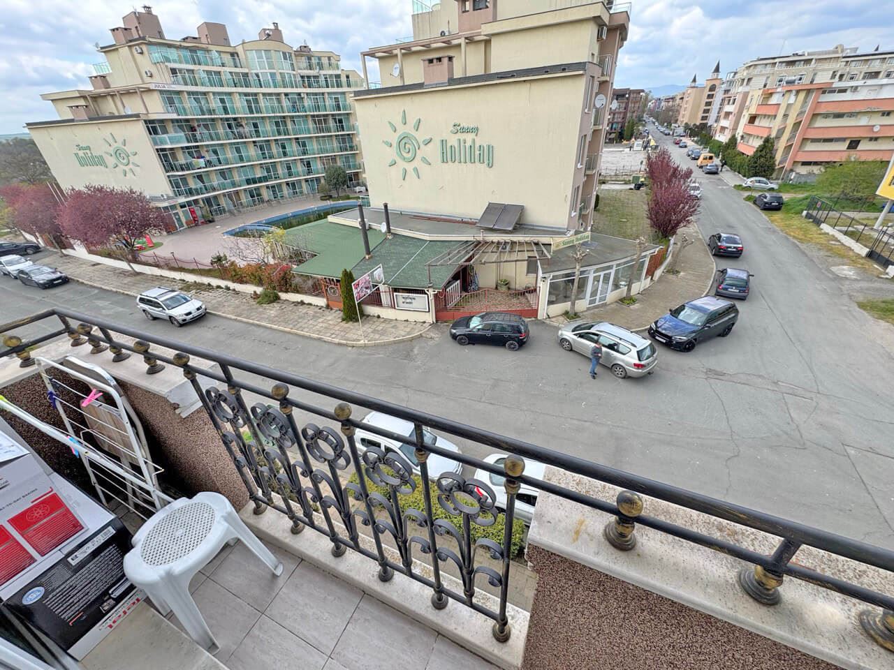 Möbliertes Studio in Sunny Beach – eine ausgezeichnete Investition in einer Anlage mit Premium-Annehmlichkeiten und umfangreichen Dienstleistungen