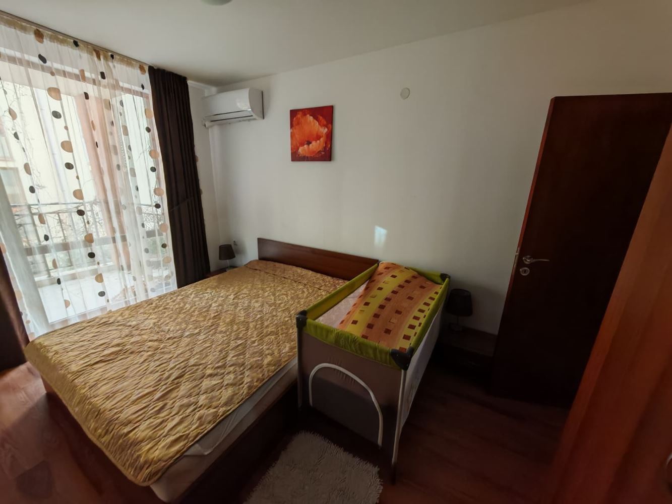 Zwei-Zimmer-Wohnung mit zwei Schlafzimmern in Sveti Vlas mit hervorragenden Annehmlichkeiten in einer geschlossenen Wohnanlage