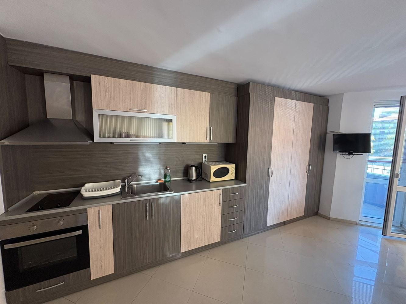 Pomorie – 2-Zimmer-Wohnung in ausgezeichneter Lage, nur 400 Meter vom Meer entfernt