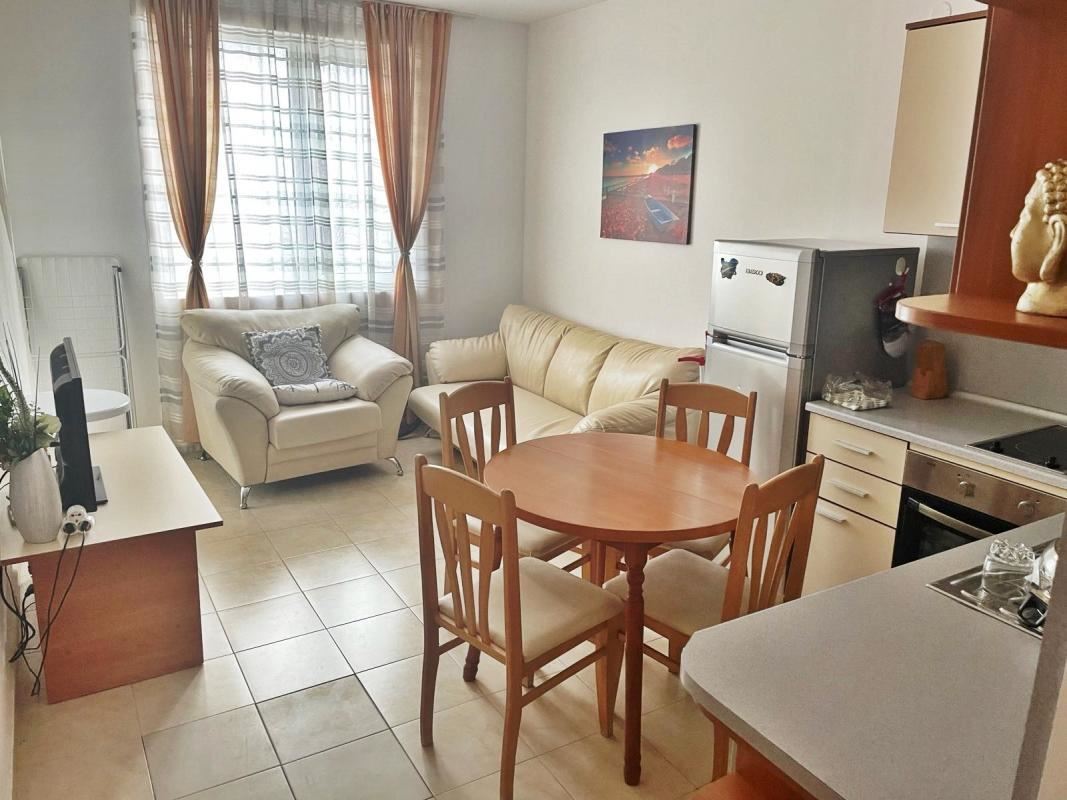 Voll möblierte Drei-Zimmer-Wohnung (Wohnung mit zwei Schlafzimmern) in Sonnenstrand – Komfort, Gemütlichkeit und sichere Investition