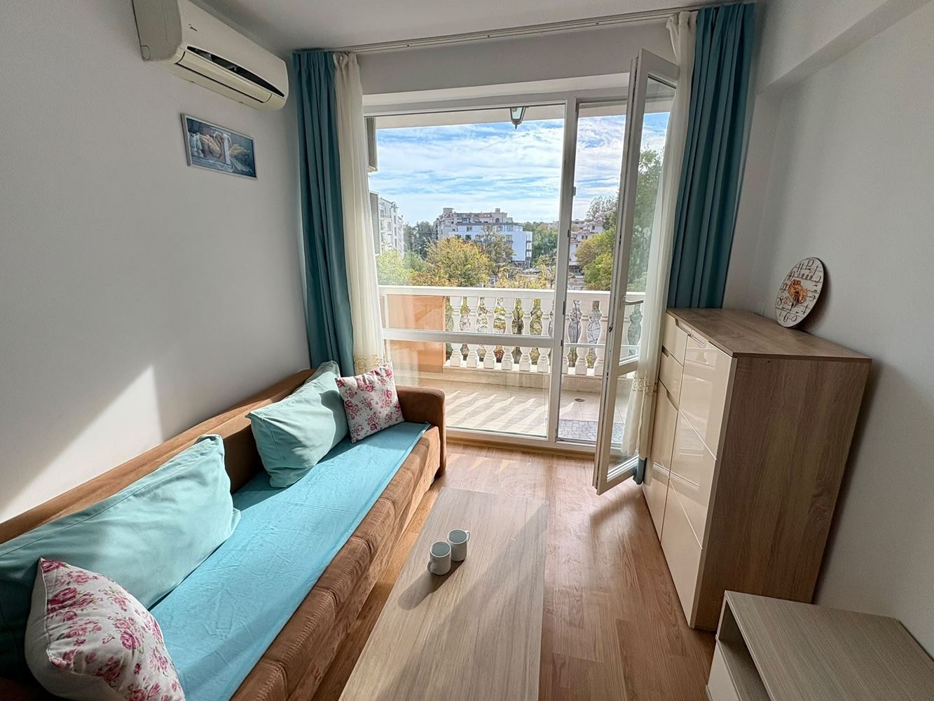Sonnenstrand – Gemütliche 2-Zimmer-Wohnung mit Poolblick, nur fünf Minuten vom Strand entfernt