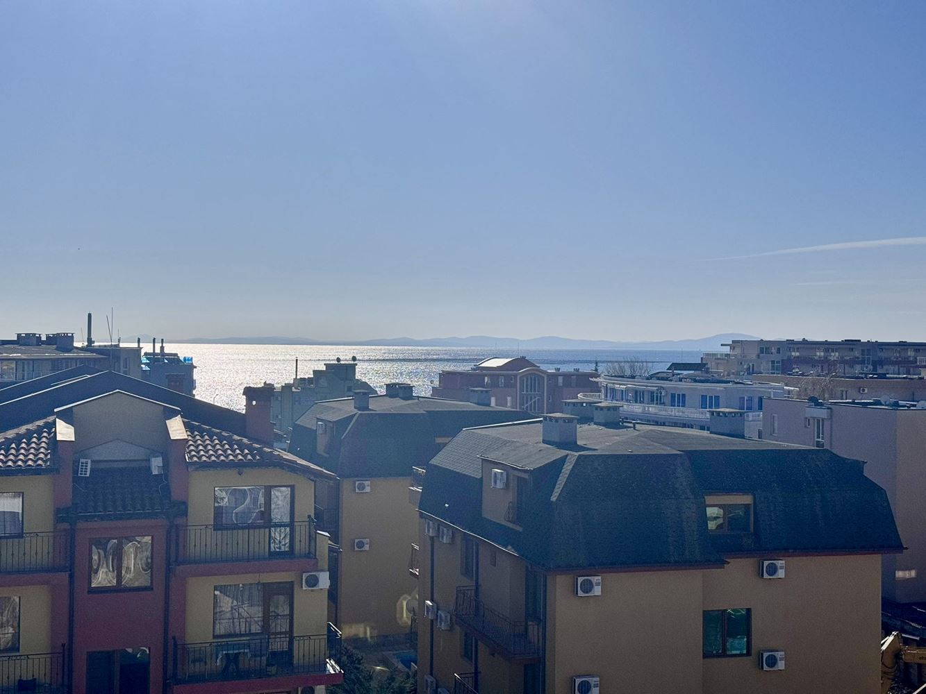 2-Zimmer-Wohnung mit Panoramameerblick in Nessebar – nur 200 m vom Strand entfernt, ausgezeichnete Investition und Zuhause am Meer