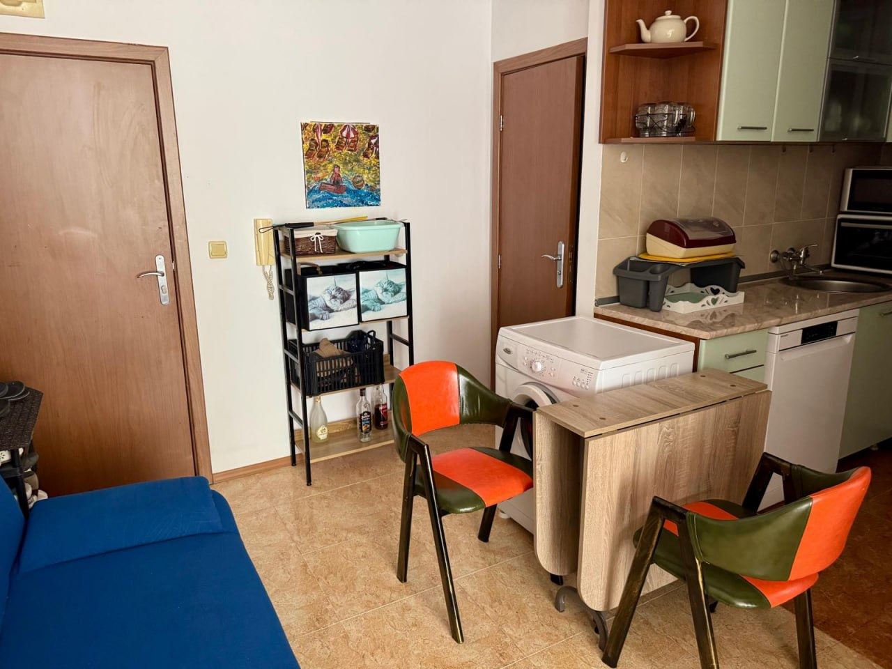 Geräumige Ein-Schlafzimmer-Wohnung mit zusätzlichem Schlafbereich in Sonnenstrand – 200 m vom Strand entfernt