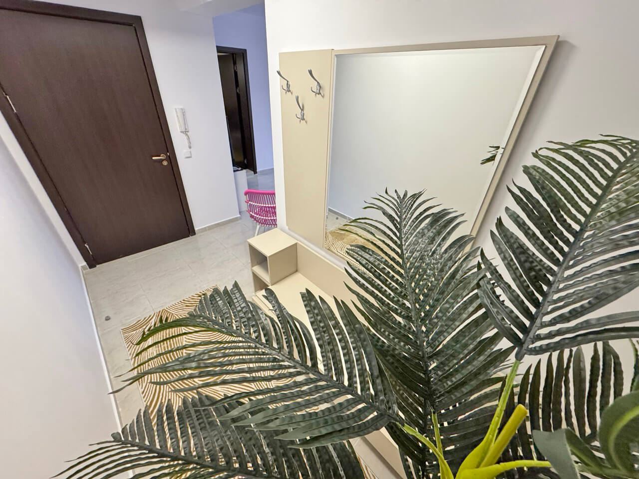 Geräumige Zwei-Zimmer-Wohnung in einem prestigeträchtigen Komplex in Sveti Vlas – 200 Meter vom Meer entfernt