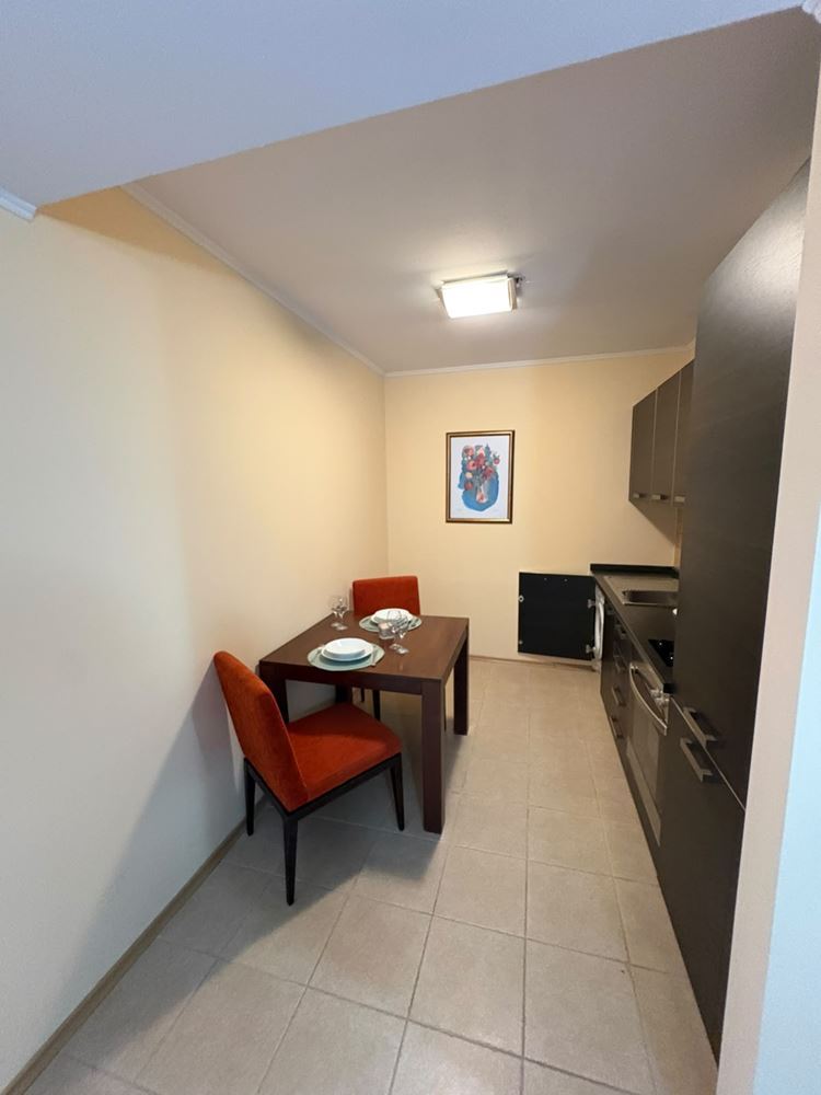 Luxuriöse 2-Zimmer-Wohnung mit Meerblick in erster Linie in Pomorie – eine prestigeträchtige Immobilie mit einzigartigen Annehmlichkeiten