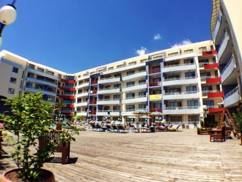 Großzügige 2-Zimmer-Wohnung in Toplage im Herzen von Sonnenstrand