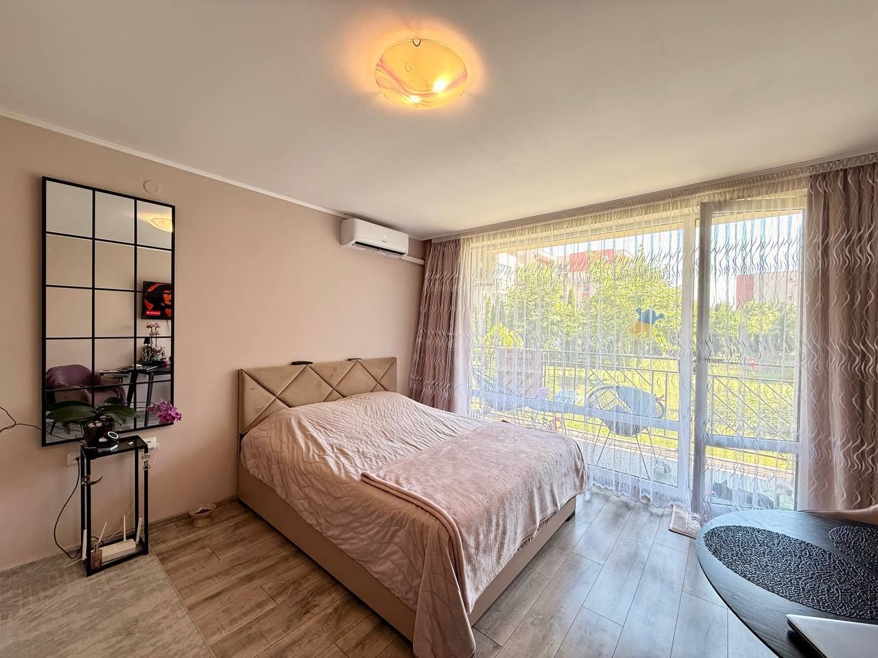 Gemütliches Studio-Apartment in einer modernen Wohnanlage mit luxuriösen Annehmlichkeiten und ausgezeichneter Lage