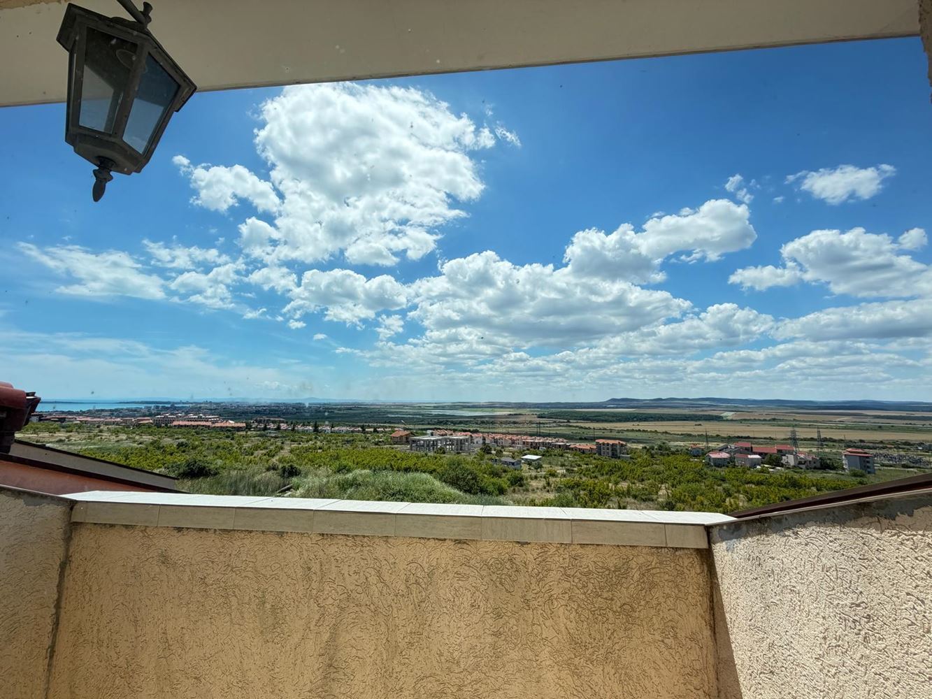 Neue Wohnung mit einem Schlafzimmer ohne Wartungsgebühr in ruhiger Lage nahe Sonnenstrand