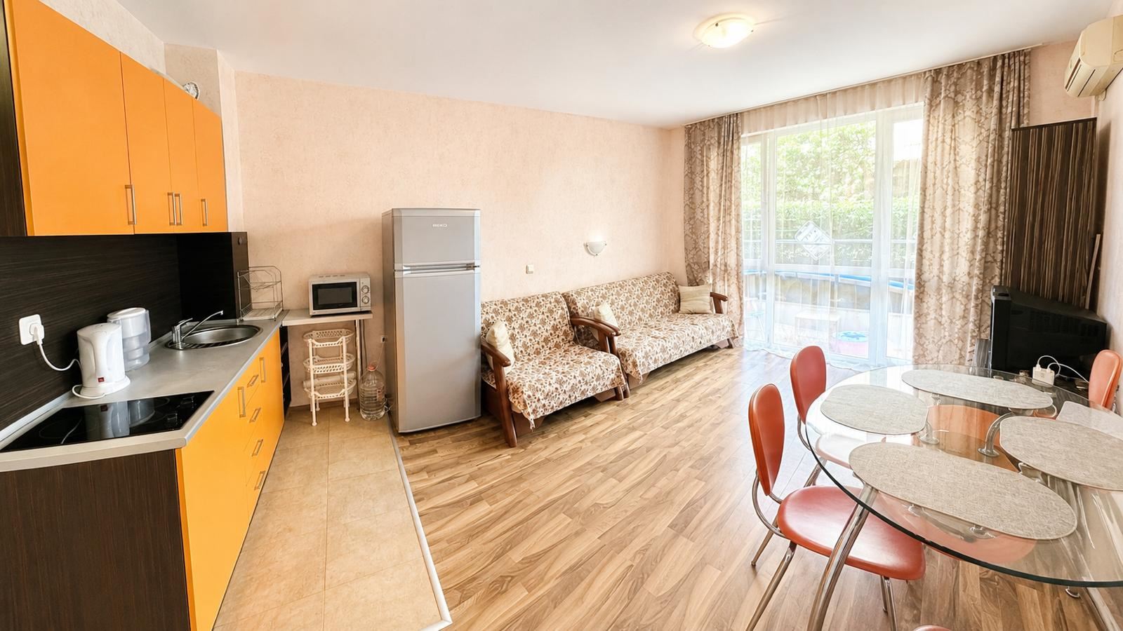 Geräumiges Studio in Sveti Vlas – vollständig möbliert, mit Akt 16 und ausgezeichneter Lage