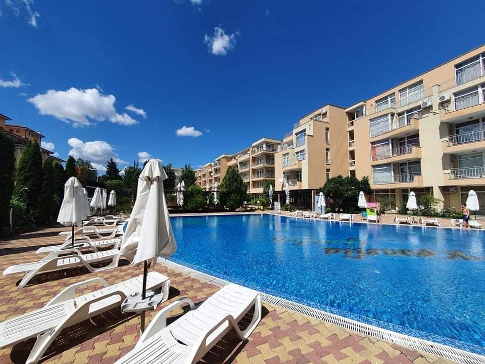 Geräumige 2-Zimmer-Wohnung in einer prestigeträchtigen Wohnanlage in Strandnähe in Sunny Beach
