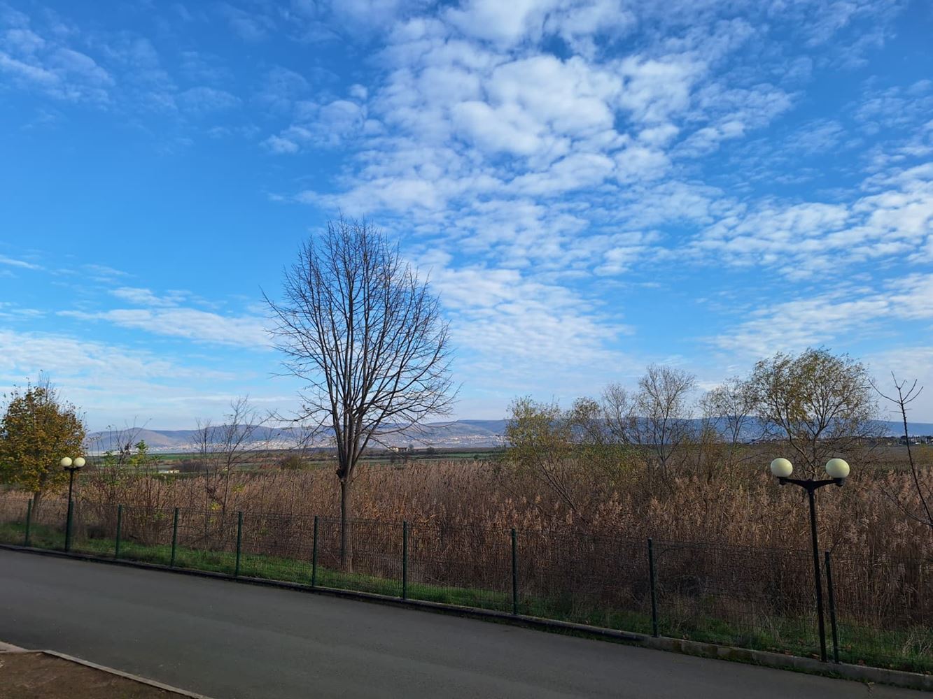 Geräumige Ein-Zimmer-Wohnung in einem luxuriösen Komplex mit Pools und Sporteinrichtungen