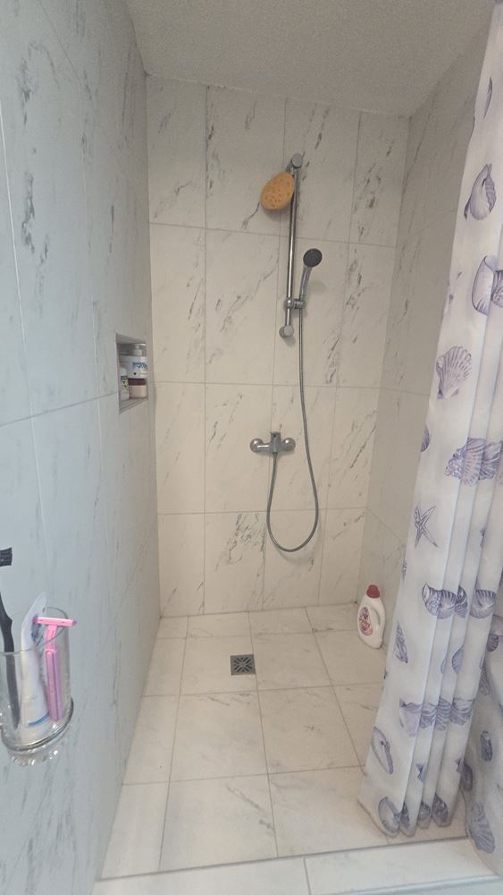 Großes Studio in Sveti Vlas mit hervorragender Fläche, praktischer Lage und bezugsfertig