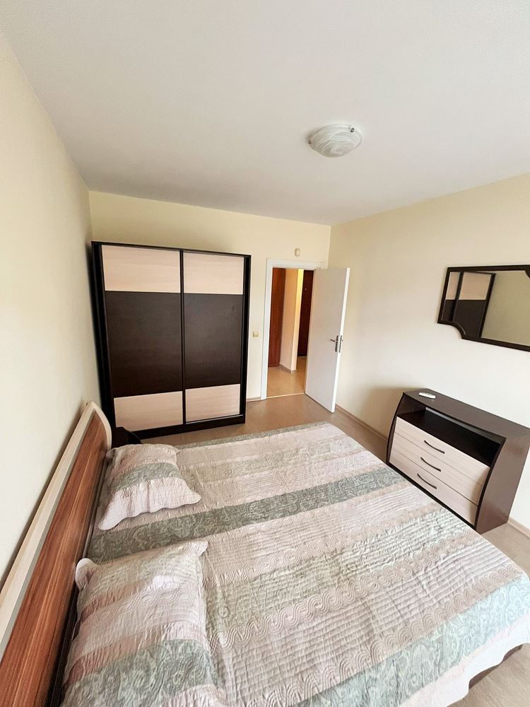 Sonnige und geräumige 2-Zimmer-Wohnung in Sonnenstrand – voll möbliert mit hervorragender Infrastruktur im Komplex