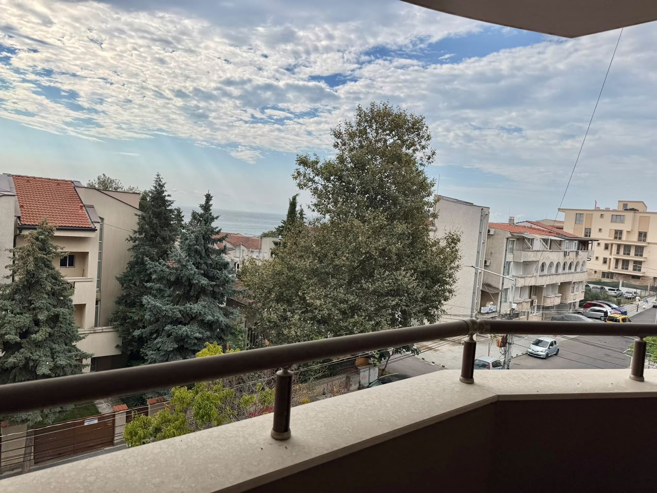 Zweizimmerwohnung mit Meerblick und niedriger Wartungsgebühr in Ravda