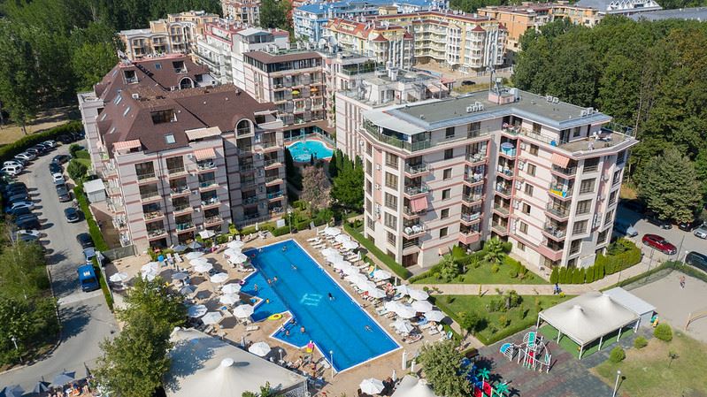 Gemütliche 2-Zimmer-Wohnung mit Pool- und Grünanlagenblick in einem großartigen Komplex in Sonnenstrand