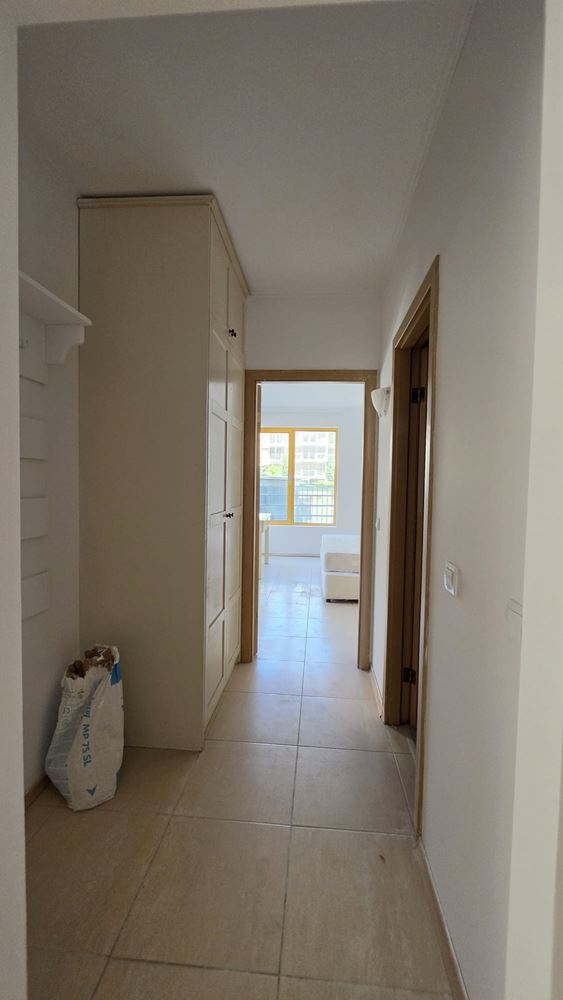 Wohnung mit privatem Garten in Sonnenstrand – keine Wartungsgebühr!