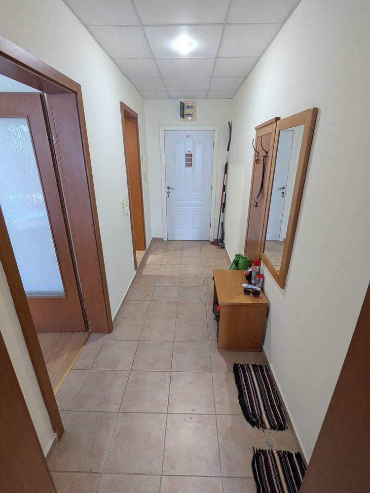 Große 2-Zimmer-Wohnung in erster Meereslinie in Sveti Vlas – Großzügigkeit, Komfort und Meeresatmosphäre