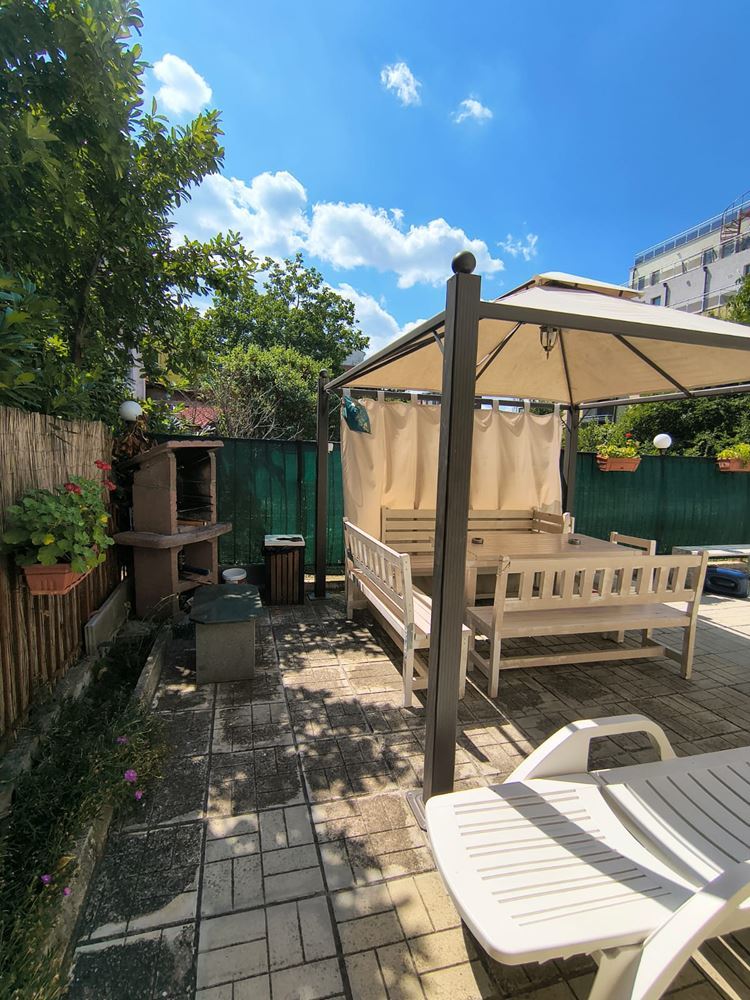 Studio in Ravda mit Swimmingpool und Stellplätzen – komfortable Immobilie am Meer zu einem erschwinglichen Preis